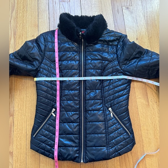 Guess Women's Faux Fur Trim Jacket Black Shiny Winter/Fall Packable Coat Size M - Picture 10 of 17